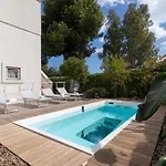 Water Run Villa